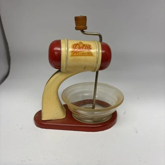 Vintage All Metal Delta Toy Mixer Working - Picture 1 of 3